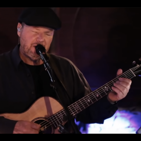 Christopher Cross performs "Sailing" in 2020.