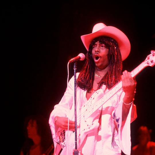 American musician Rick James (born James Johnson Jr, 1948 - 2004) performs onstage at the Uptown Theater, Chicago, Illinois, February 28, 1980. (Photo by Paul Natkin/Getty Images)