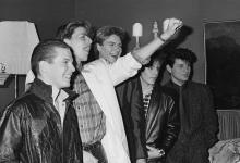 Duran Duran at a press call in a London hotel, November 1983. Andy Taylor, John Taylor, Simon Le Bon, Nick Rhodes, Roger Taylor. (Photo by Erica Echenberg/Redferns)