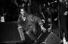 Bobby Brown performing in 1989